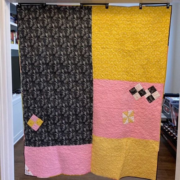 Handmade Star Quilt - Picture 2 of 10